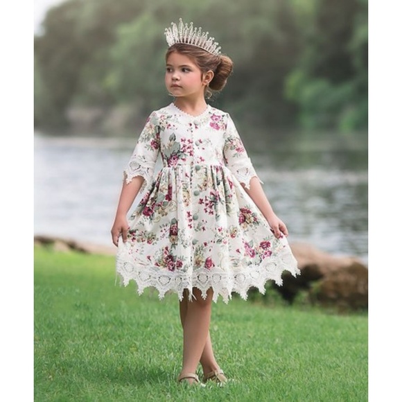 trish scully Other - Trish Scully rosalina floral vintage lace dress